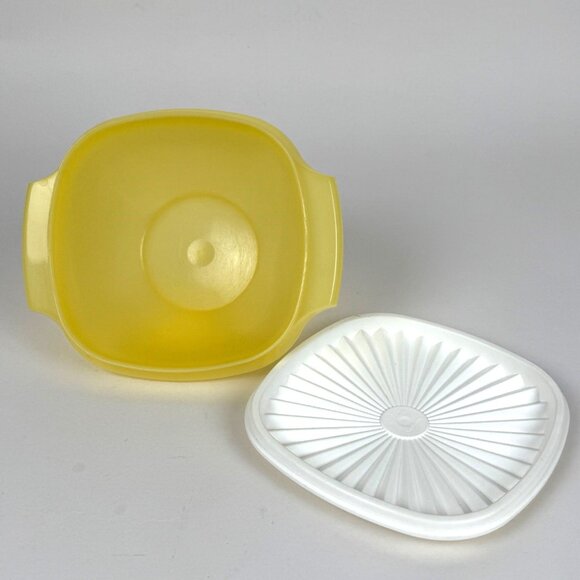 Vintage Tupperware Servalier 3-Set Bowls & Lids #858 838 840 - Picture 2 of 4